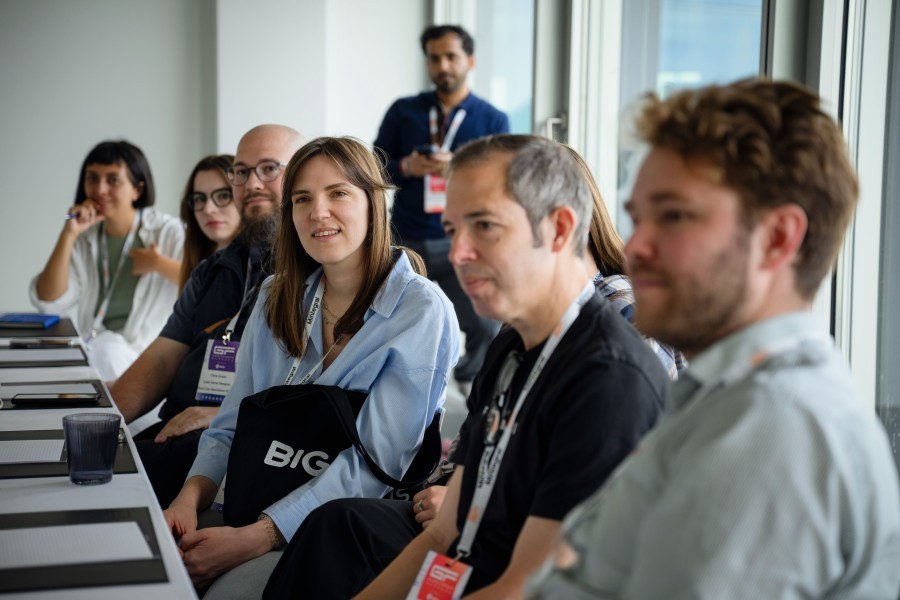 Off-the-Record Roundtables & Workshops image