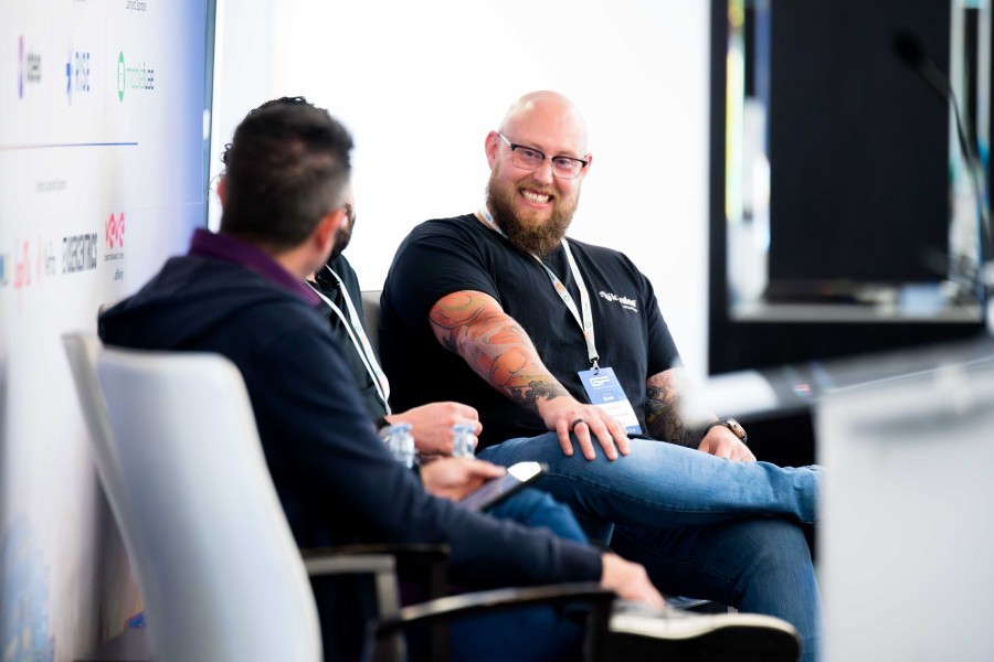 Dedicated User Acquisition and Ad Monetization Tracks image