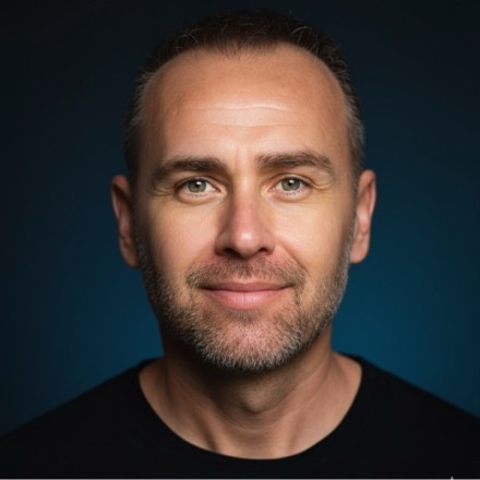 Denis Nichifor photo