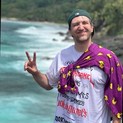 Nikolai Shapovalov photo