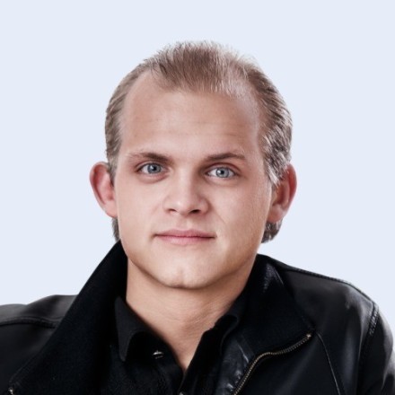 Alexander Vasiliev photo