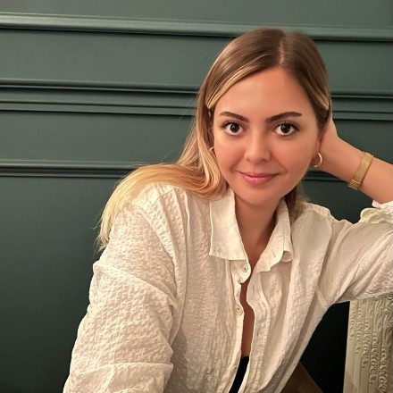 Ayse Betül Ozdemir photo