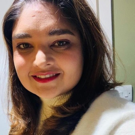 Daksha Sharma photo