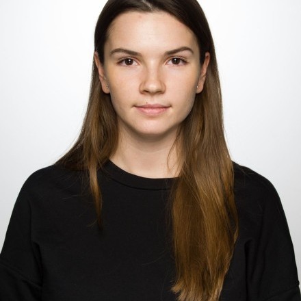 Maria Andriyenko photo