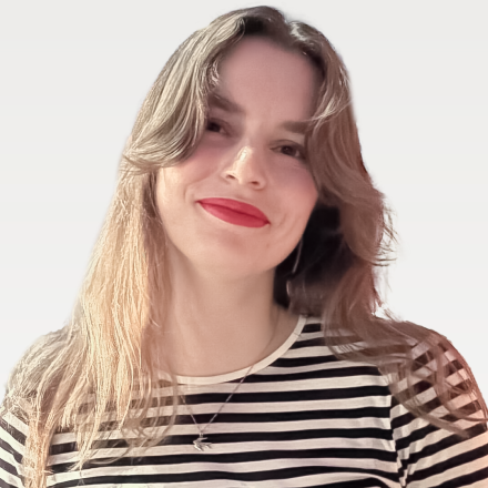 Polina Ponomareva photo