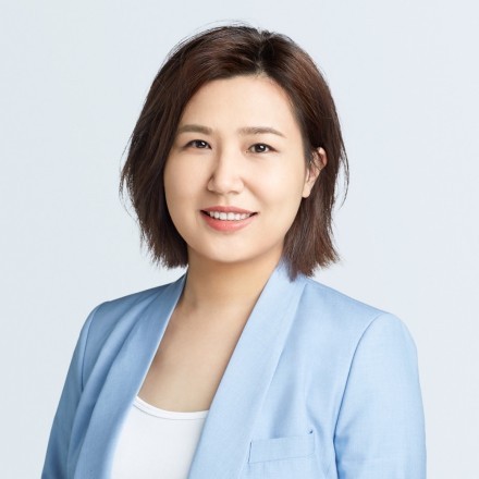 Summer Liu photo